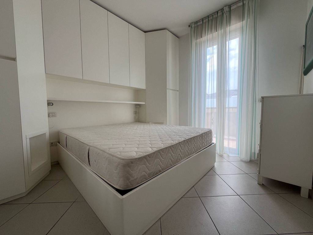 appartamento in affitto a Riccione in zona Alba