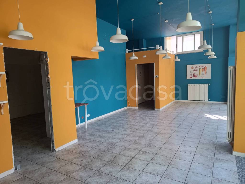 negozio in affitto a Riccione