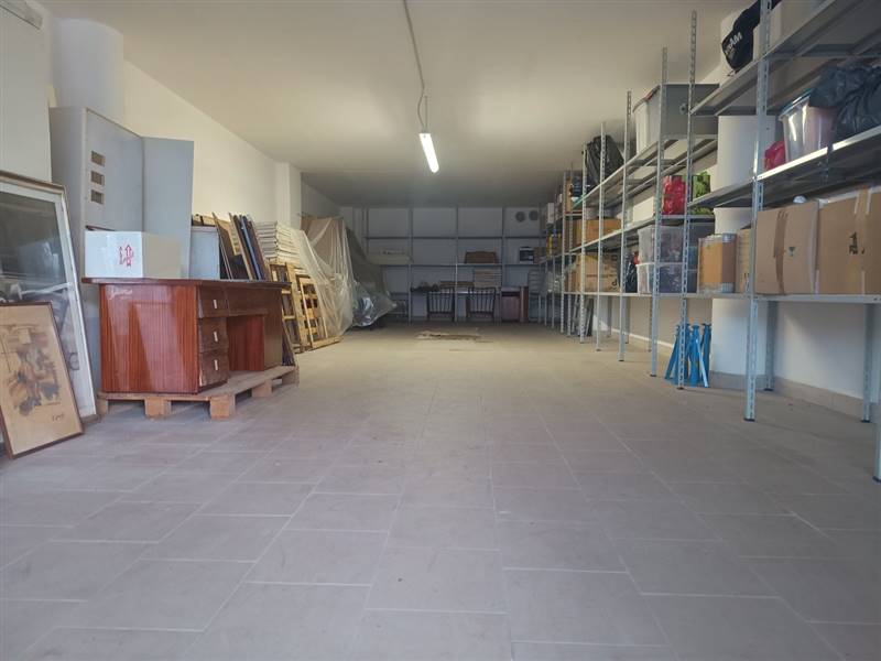box auto in affitto a Riccione