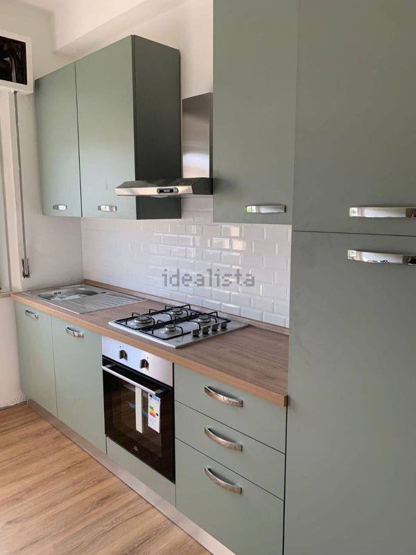 appartamento in affitto a Riccione in zona Alba