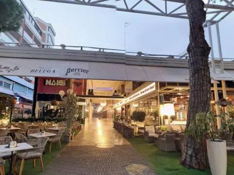 negozio in affitto a Riccione