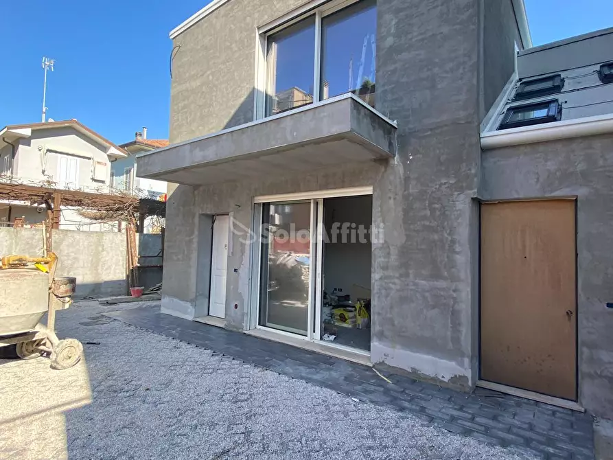 casa indipendente in affitto a Rimini in zona Viserba