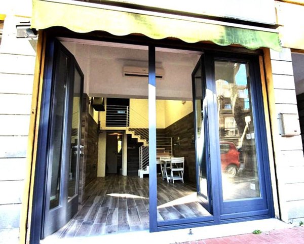 negozio in affitto a Rimini in zona Marina Centro