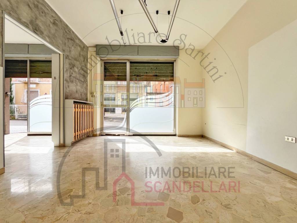 negozio in affitto a Rimini in zona Centro Storico