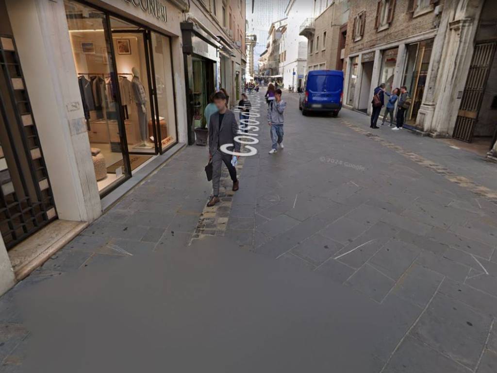 negozio in affitto a Rimini in zona Centro Storico