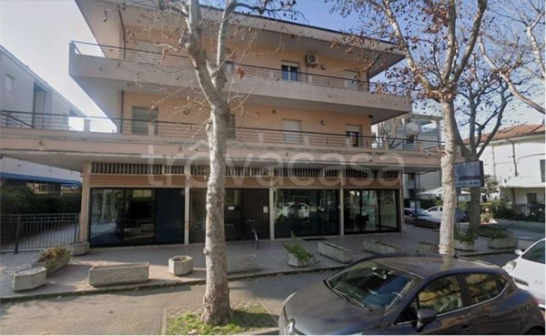 trivano in affitto a Rimini in zona Rivazzurra