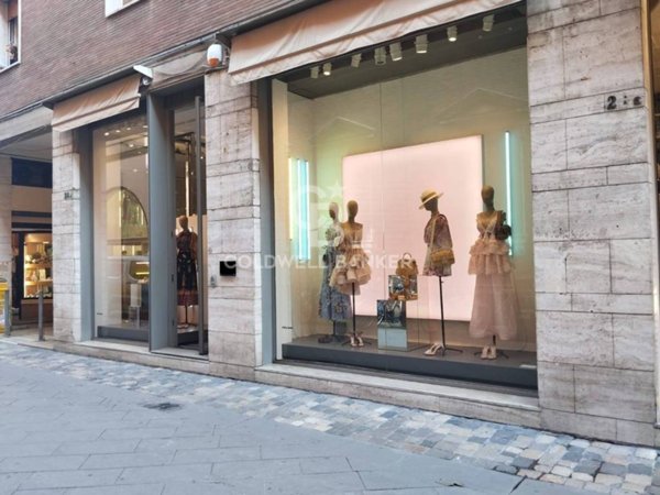 negozio in affitto a Rimini in zona Centro Storico