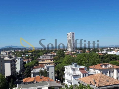 appartamento in affitto a Rimini in zona Marina Centro