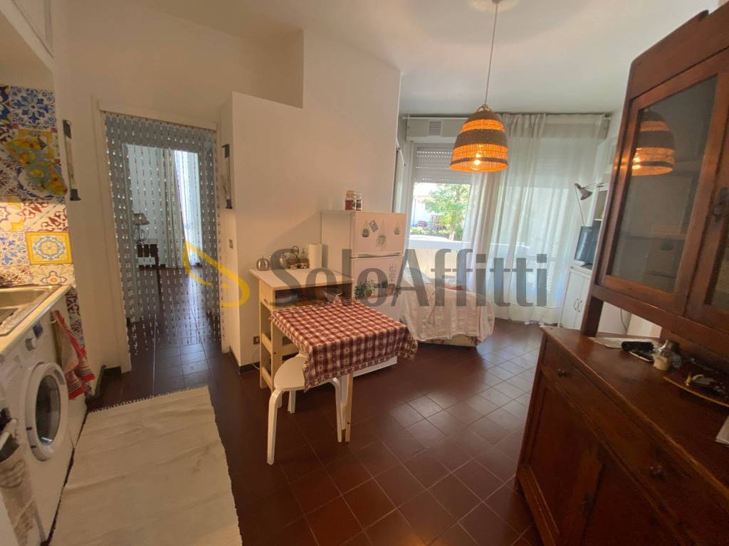 appartamento in affitto a Rimini in zona Marina Centro