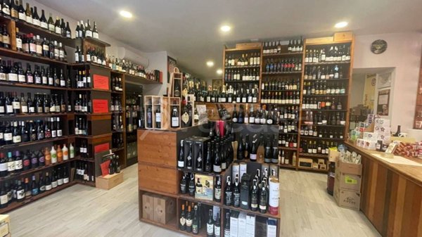 negozio in affitto a Rimini in zona Centro Storico