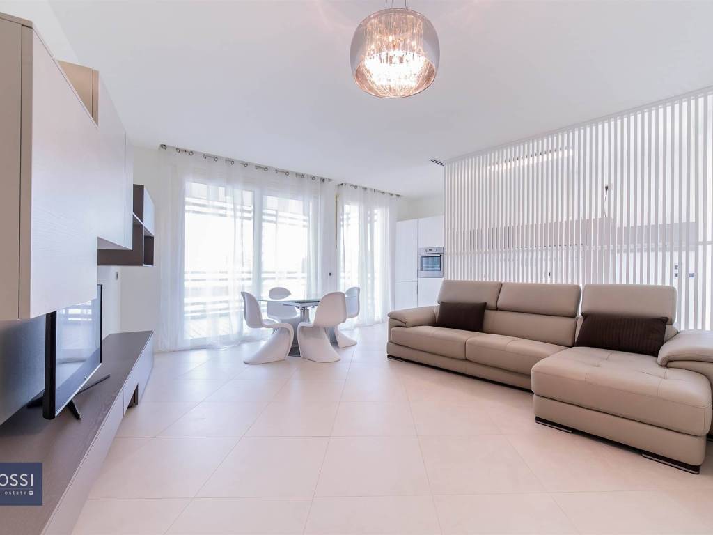 appartamento in affitto a Rimini in zona Marina Centro