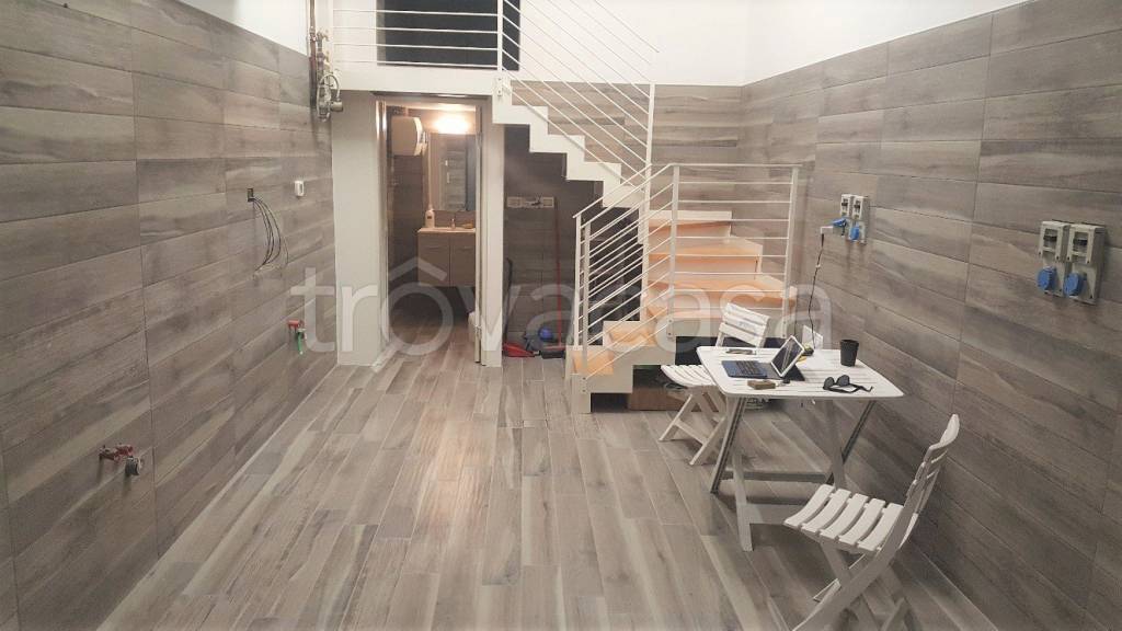 negozio in affitto a Rimini in zona San Giuliano a Mare