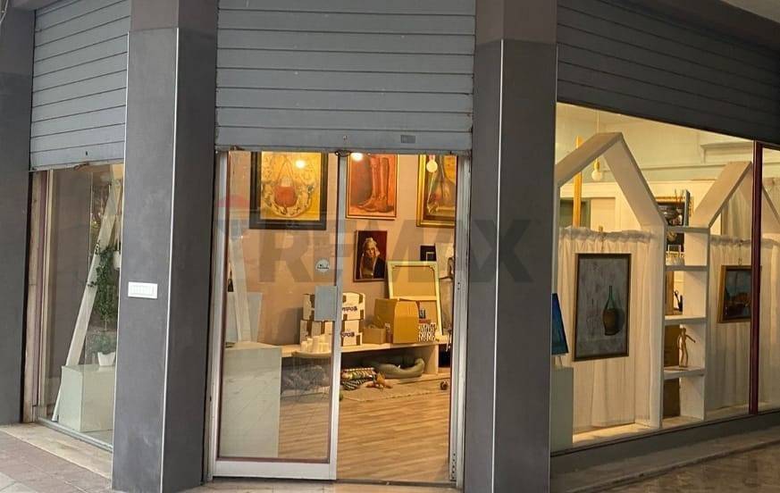 negozio in affitto a Rimini in zona Marina Centro