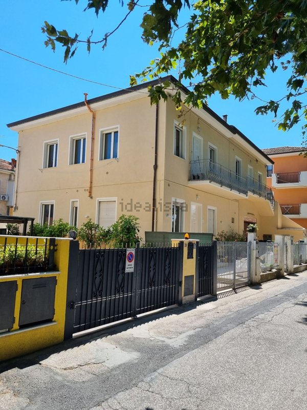 appartamento in affitto a Rimini in zona Borgo San Giuliano