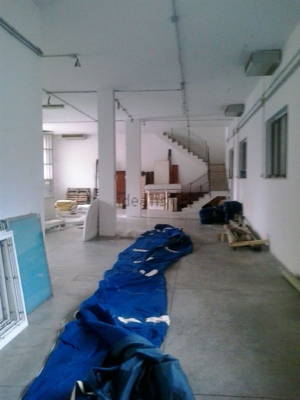 capannone in affitto a Rimini in zona Grotta Rossa