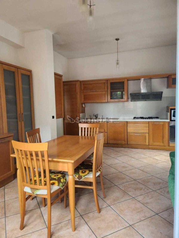 appartamento in affitto a Rimini in zona Marina Centro