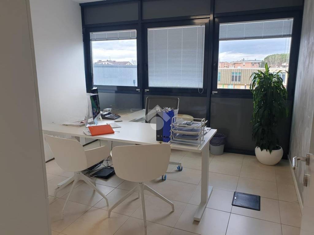ufficio in affitto a Rimini