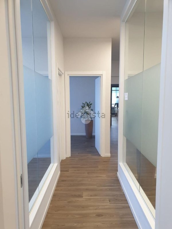 ufficio in affitto a Rimini