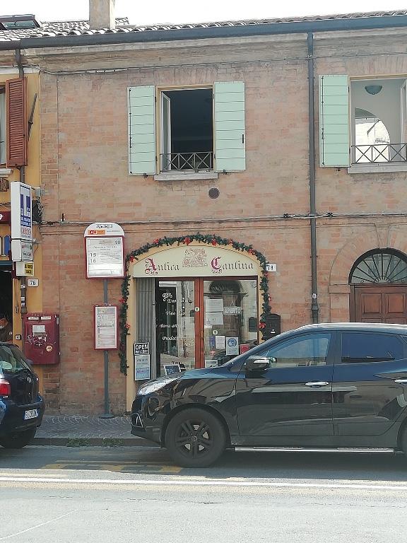 negozio in affitto a Rimini in zona Centro Storico