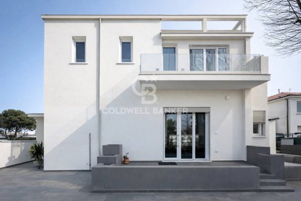 appartamento in affitto a Rimini in zona Marina Centro