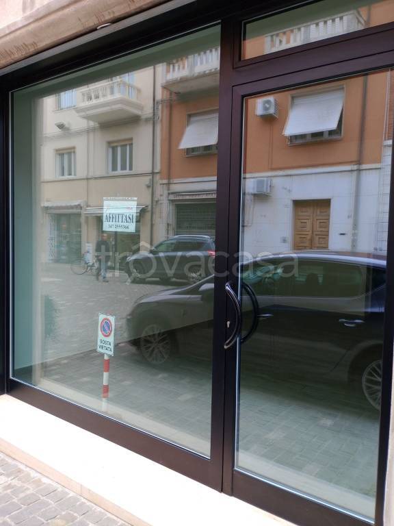 negozio in affitto a Rimini in zona Centro Storico