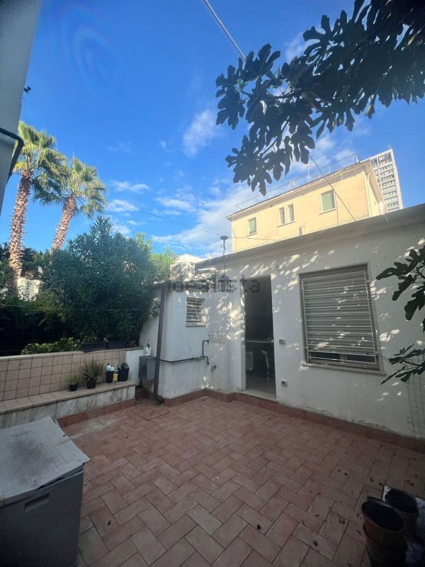 appartamento in affitto a Rimini in zona Marina Centro