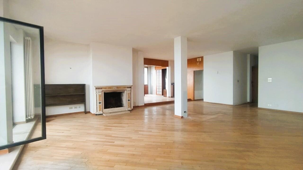 appartamento in affitto a Rimini in zona Marina Centro