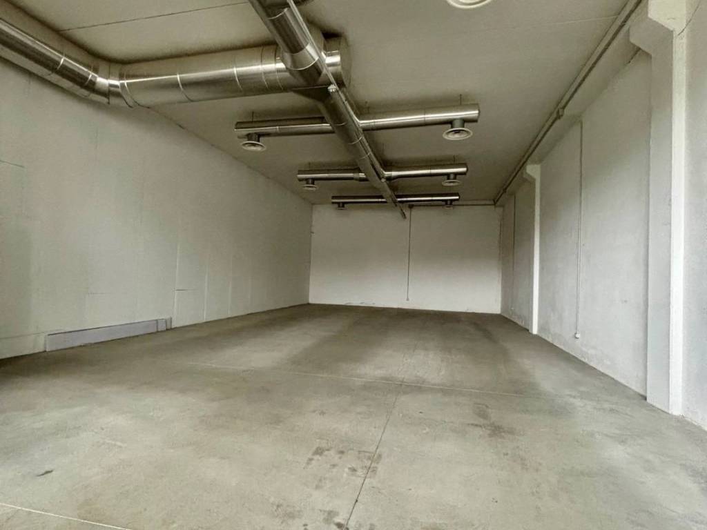 locale commerciale in affitto a Rimini in zona Grotta Rossa