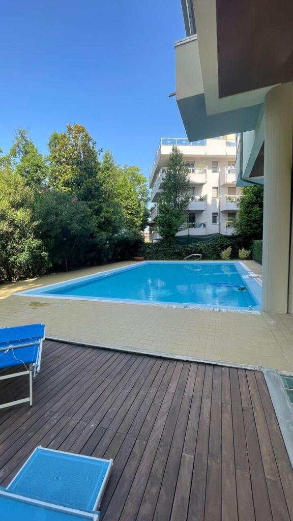 appartamento in affitto a Rimini in zona Marina Centro