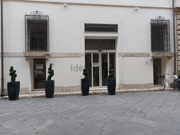 negozio in affitto a Rimini in zona Centro Storico