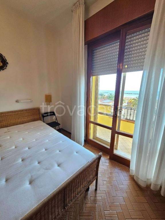 appartamento in affitto a Rimini in zona Viserbella
