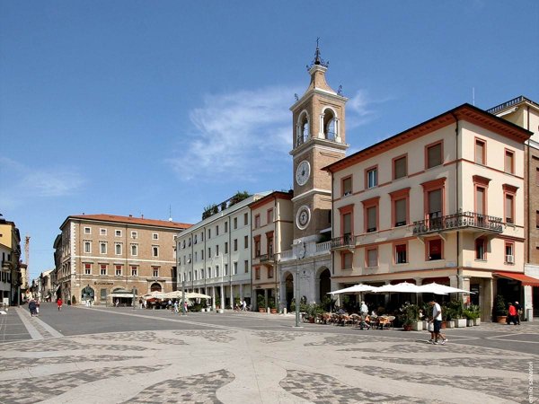 negozio in affitto a Rimini in zona Centro Storico