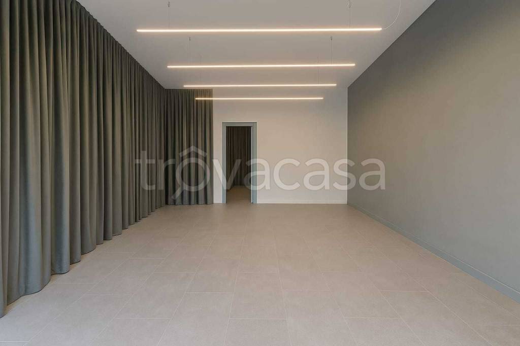 negozio in affitto a Santarcangelo di Romagna