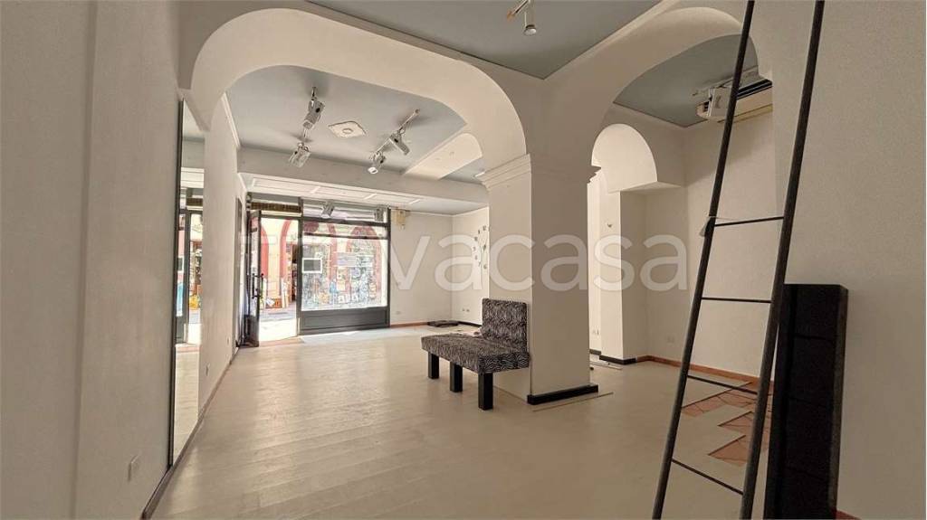 negozio in affitto a Santarcangelo di Romagna