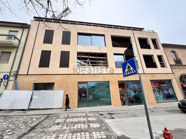 negozio in affitto a Santarcangelo di Romagna