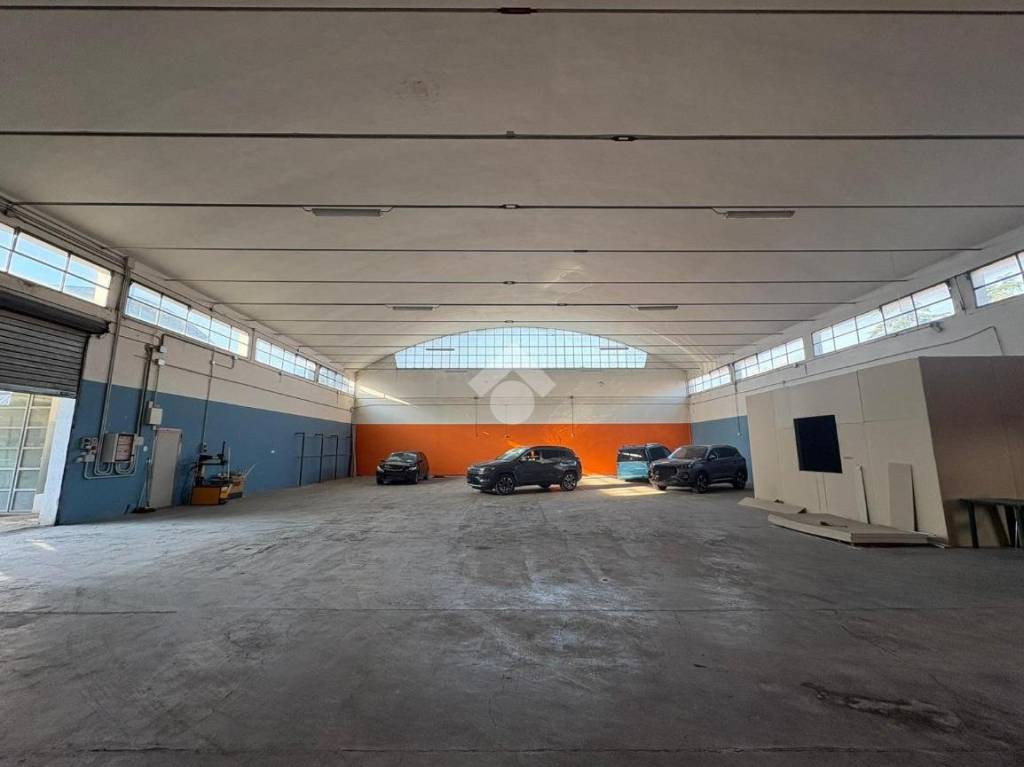 locale commerciale in affitto a Santarcangelo di Romagna