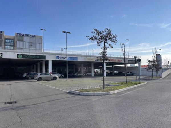 negozio in affitto a Santarcangelo di Romagna