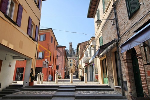 negozio in affitto a Santarcangelo di Romagna