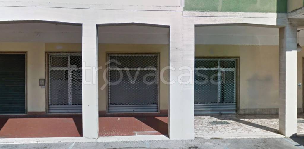 negozio in affitto a Santarcangelo di Romagna