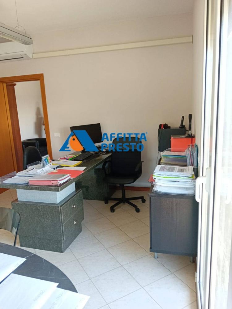 ufficio in affitto a Santarcangelo di Romagna