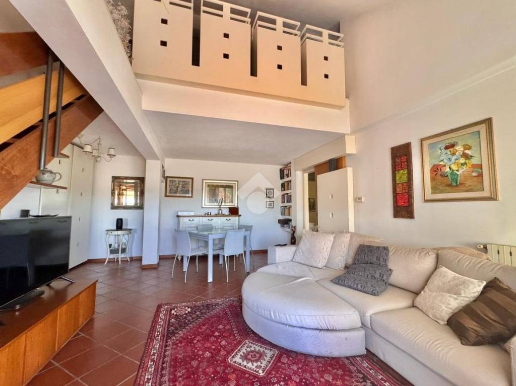 appartamento in affitto a Carmignano