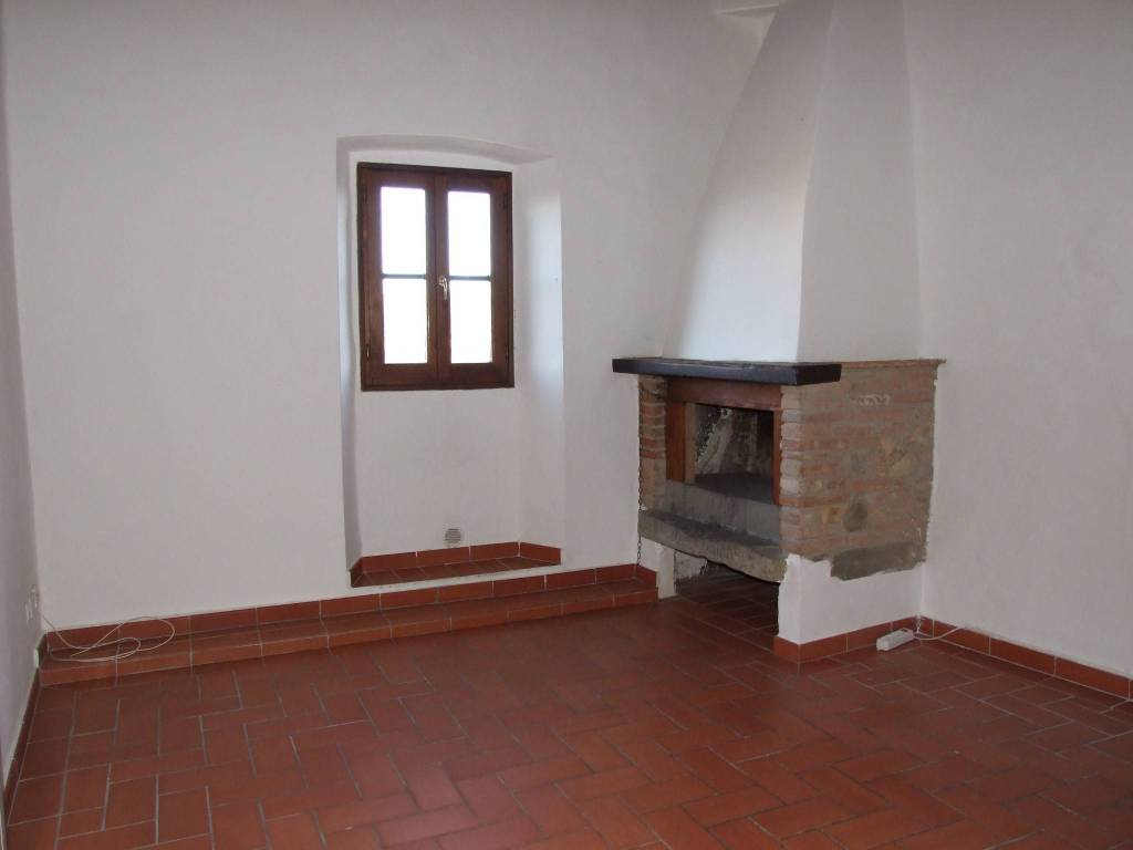 appartamento in affitto a Carmignano
