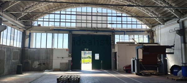 capannone in affitto a Carmignano