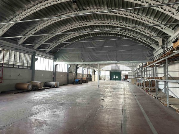 capannone in affitto a Carmignano