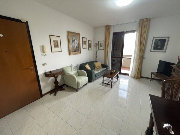 appartamento in affitto a Carmignano