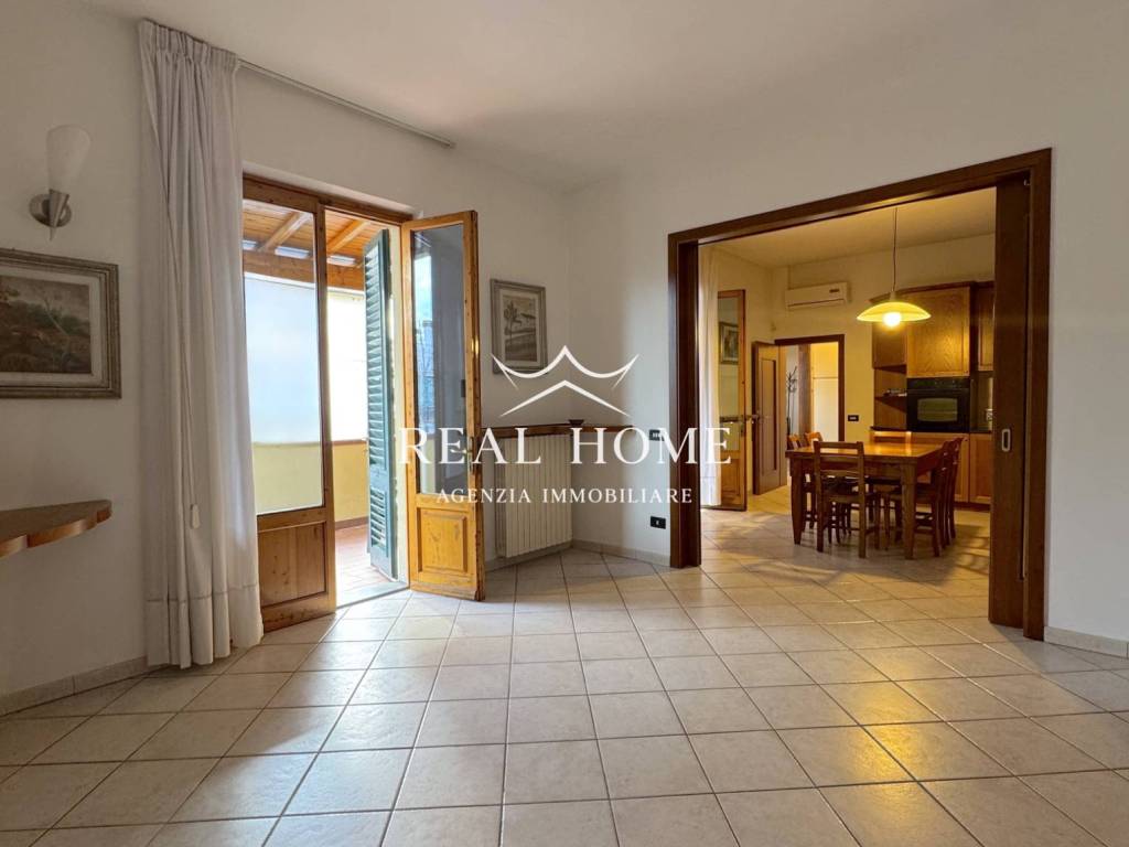 appartamento in affitto a Carmignano