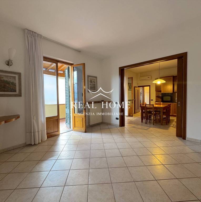 appartamento in affitto a Carmignano