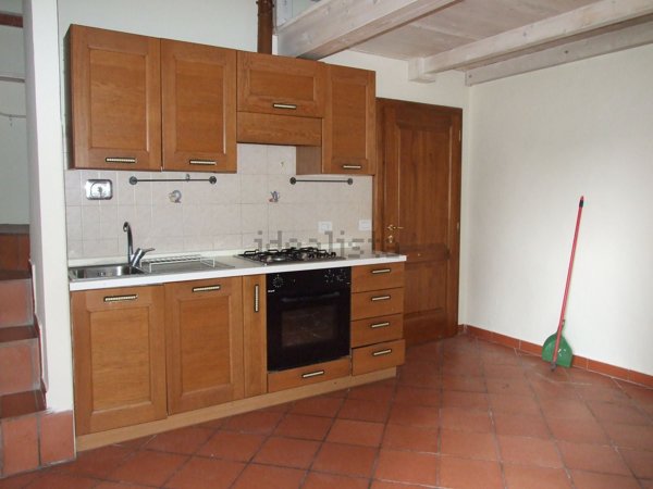 appartamento in affitto a Carmignano