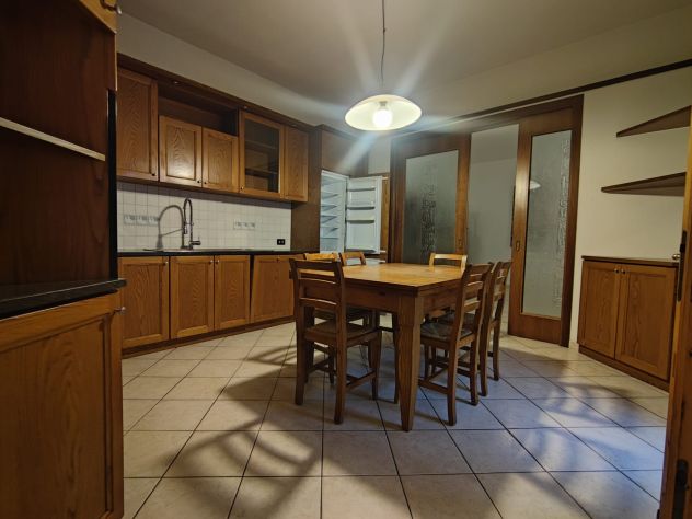 casa indipendente in affitto a Carmignano