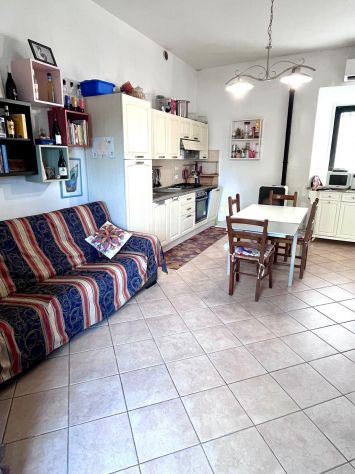 casa indipendente in affitto a Carmignano